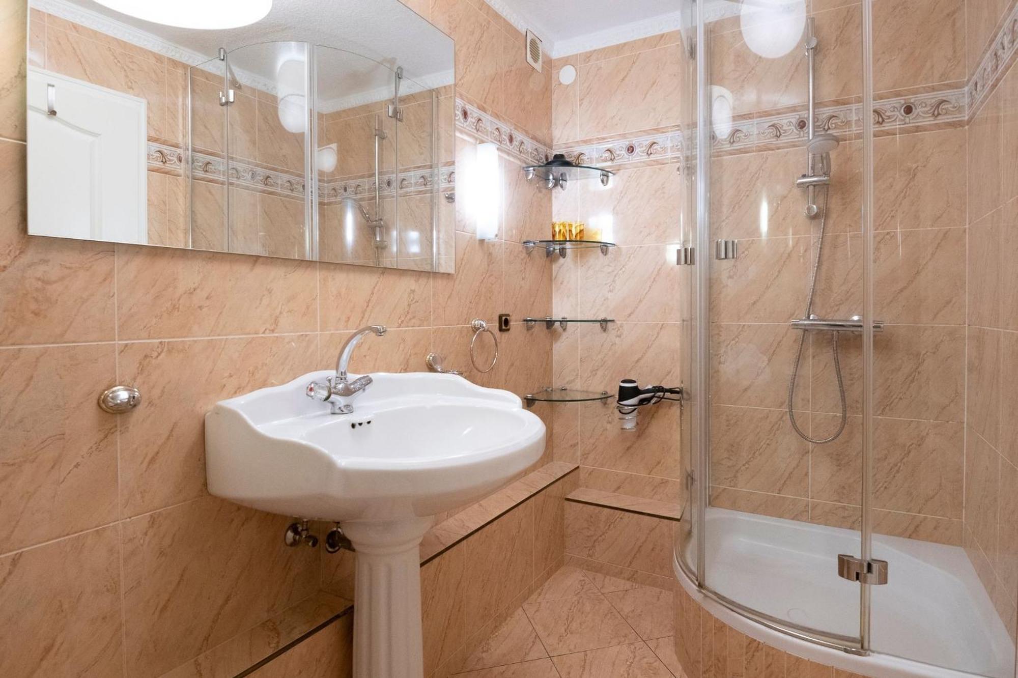 Rosenstrasse 1B Suite Gromitz Bagian luar foto